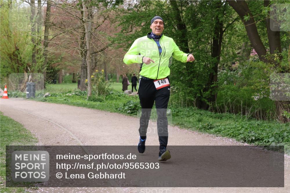 19.04.2026 - Hammer Lauf Lena Gebhardt http://msf.ph/oto/9565303 19.04.2026 10:48:24 Laufen 149 meine-sportfotos.de