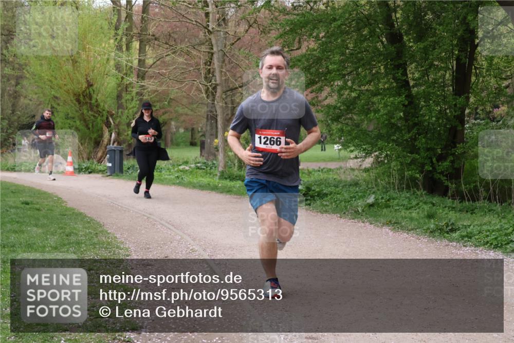 19.04.2026 - Hammer Lauf Lena Gebhardt http://msf.ph/oto/9565313 19.04.2026 10:48:52 Laufen 43, 16, 1266 meine-sportfotos.de