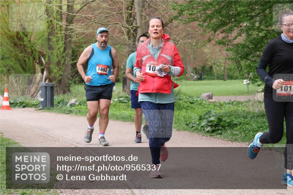19.04.2026 - Hammer Lauf Lena Gebhardt http://msf.ph/oto/9565337 19.04.2026 10:49:25 Laufen 1692, 10, 101 meine-sportfotos.de