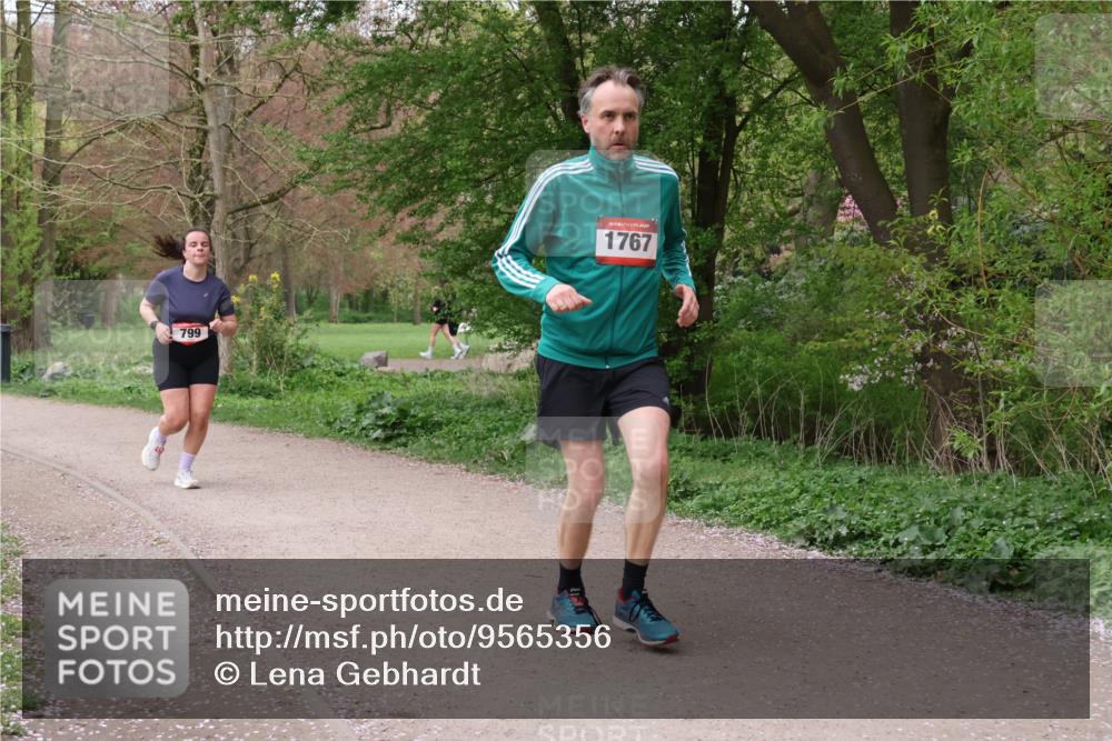 19.04.2026 - Hammer Lauf Lena Gebhardt http://msf.ph/oto/9565356 19.04.2026 10:49:56 Laufen 799, 16, 1767 meine-sportfotos.de