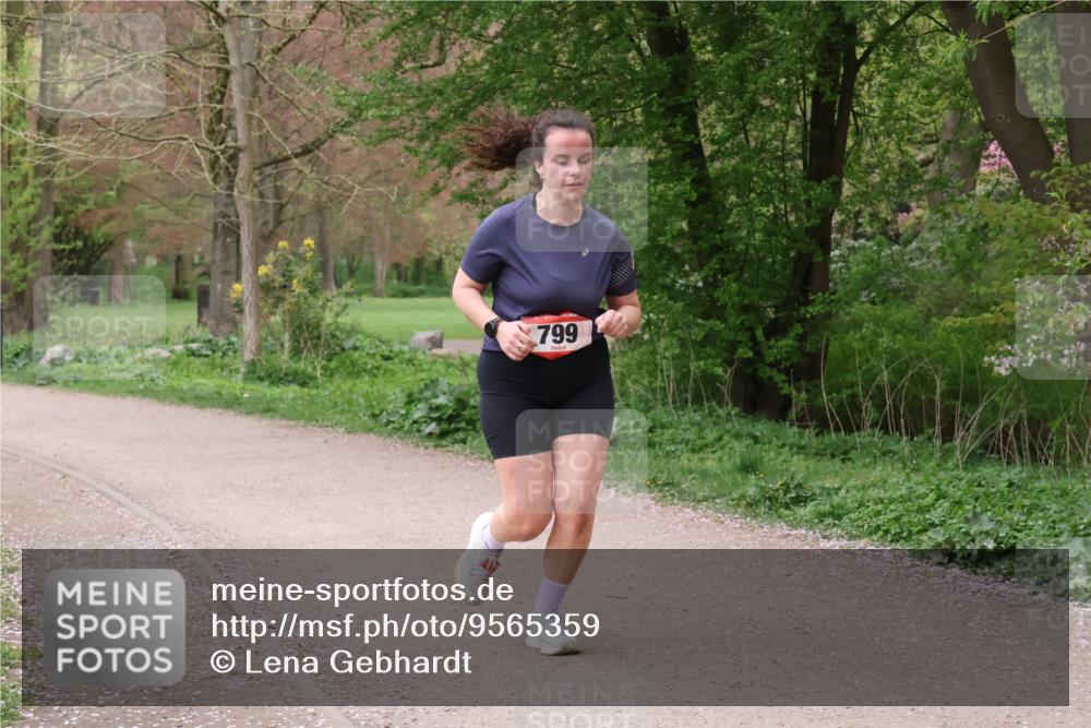 19.04.2026 - Hammer Lauf Lena Gebhardt http://msf.ph/oto/9565359 19.04.2026 10:49:58 Laufen 799 meine-sportfotos.de