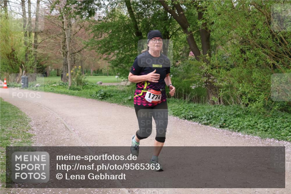 19.04.2026 - Hammer Lauf Lena Gebhardt http://msf.ph/oto/9565363 19.04.2026 10:50:08 Laufen 1774, 135 meine-sportfotos.de
