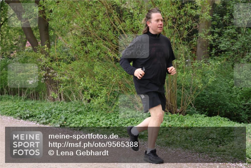 19.04.2026 - Hammer Lauf Lena Gebhardt http://msf.ph/oto/9565388 19.04.2026 10:50:57 Laufen 430 meine-sportfotos.de