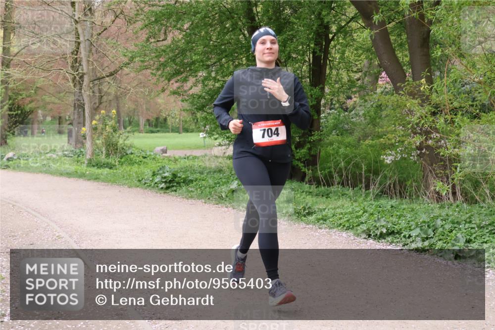 19.04.2026 - Hammer Lauf Lena Gebhardt http://msf.ph/oto/9565403 19.04.2026 10:51:11 Laufen 16, 704 meine-sportfotos.de