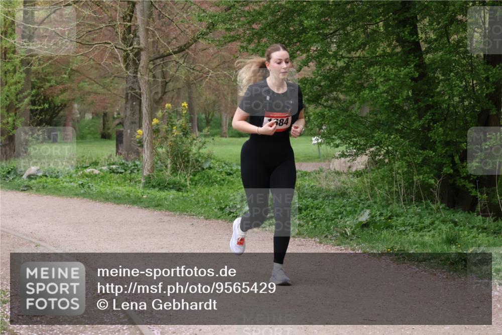 19.04.2026 - Hammer Lauf Lena Gebhardt http://msf.ph/oto/9565429 19.04.2026 10:52:04 Laufen 16, 84 meine-sportfotos.de