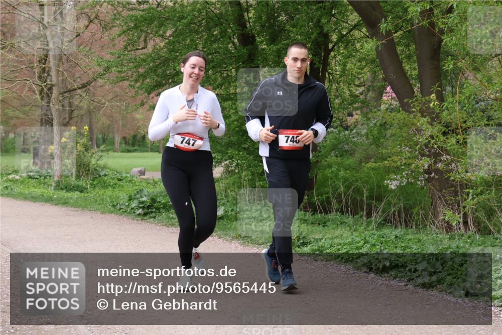 19.04.2026 - Hammer Lauf Lena Gebhardt http://msf.ph/oto/9565445 19.04.2026 10:52:34 Laufen 747, 1, 16, 746 meine-sportfotos.de