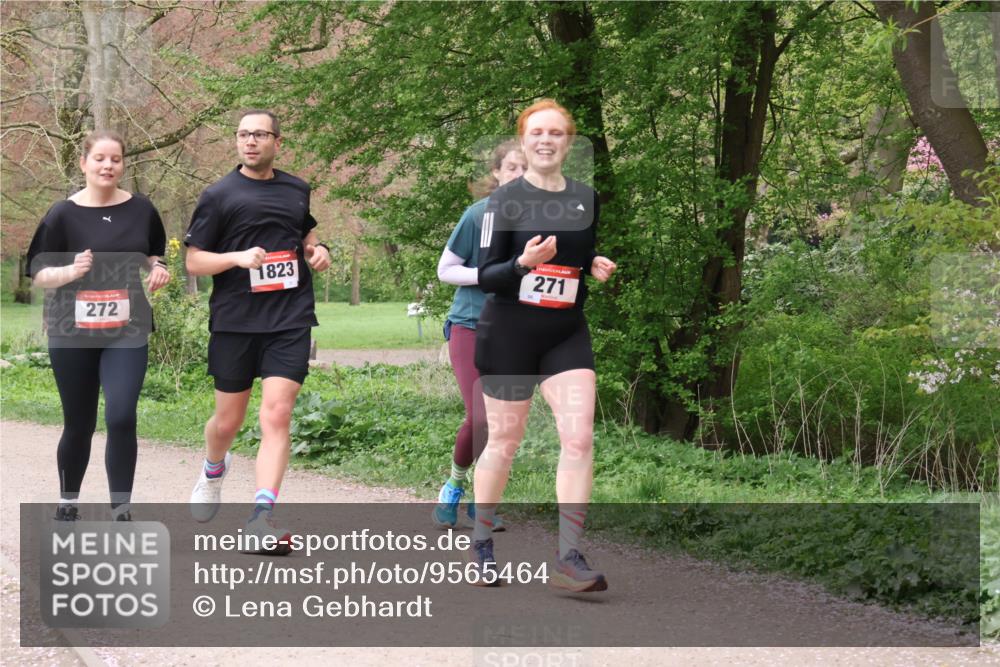 19.04.2026 - Hammer Lauf Lena Gebhardt http://msf.ph/oto/9565464 19.04.2026 10:53:09 Laufen 272, 1823, 271 meine-sportfotos.de