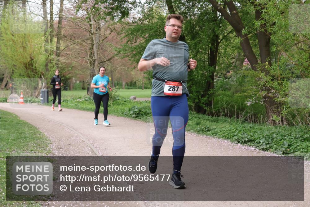19.04.2026 - Hammer Lauf Lena Gebhardt http://msf.ph/oto/9565477 19.04.2026 10:53:40 Laufen 1792, 287 meine-sportfotos.de