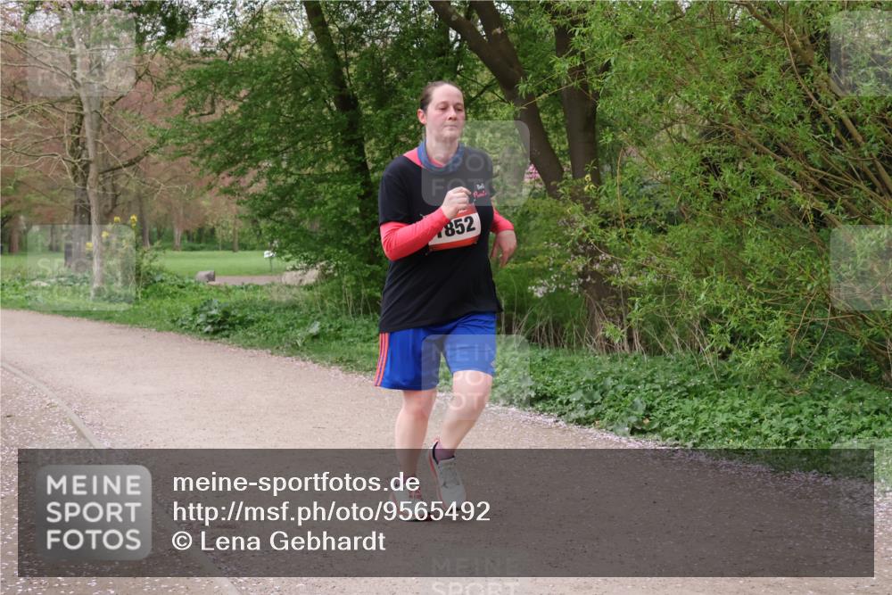 19.04.2026 - Hammer Lauf Lena Gebhardt http://msf.ph/oto/9565492 19.04.2026 10:53:56 Laufen 852 meine-sportfotos.de