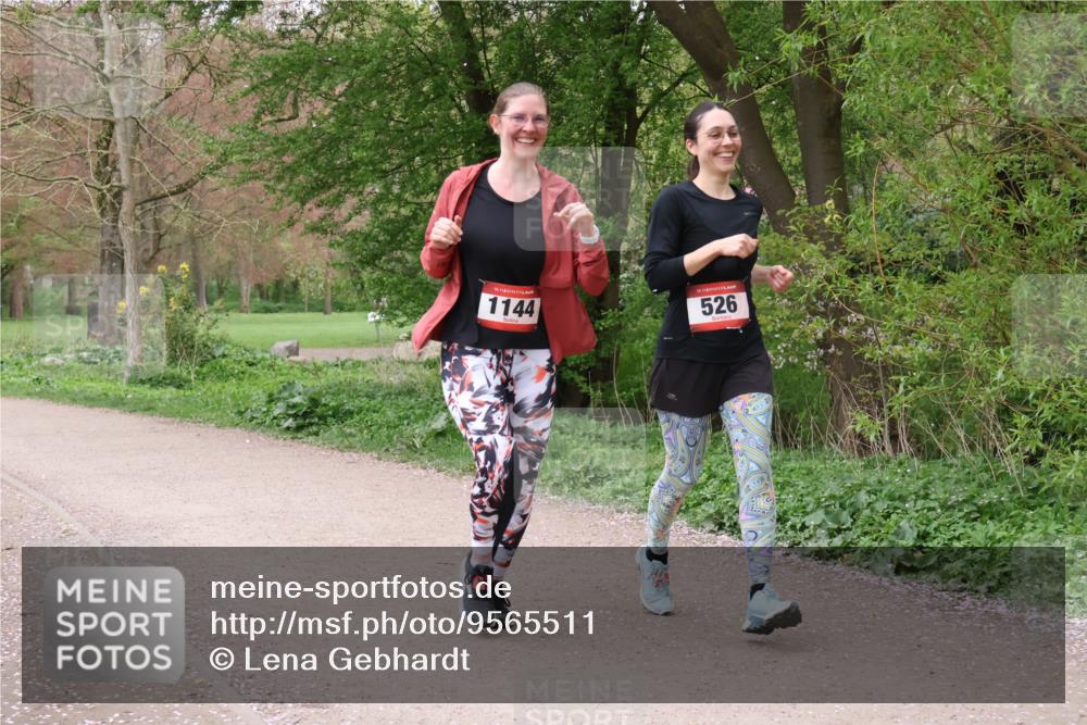 19.04.2026 - Hammer Lauf Lena Gebhardt http://msf.ph/oto/9565511 19.04.2026 10:54:45 Laufen 16, 1144, 16, 526 meine-sportfotos.de