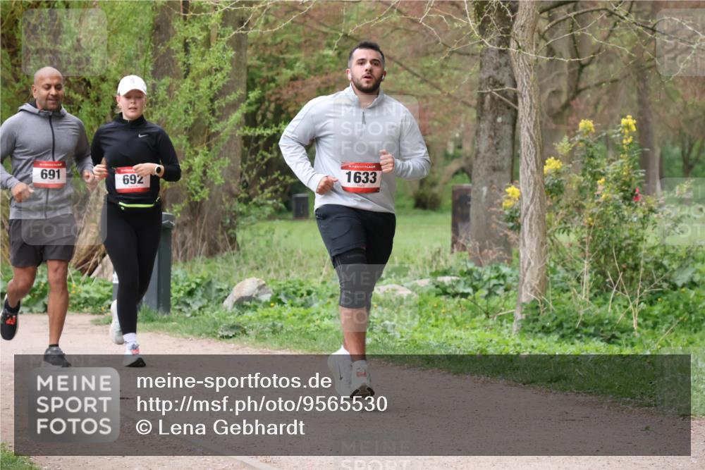 19.04.2026 - Hammer Lauf Lena Gebhardt http://msf.ph/oto/9565530 19.04.2026 10:55:53 Laufen 691, 692, 16, 1633 meine-sportfotos.de