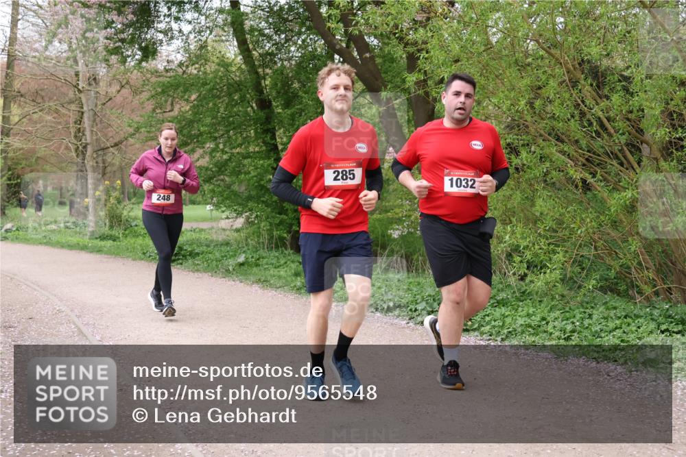 19.04.2026 - Hammer Lauf Lena Gebhardt http://msf.ph/oto/9565548 19.04.2026 10:56:38 Laufen 248, 16, 285, 16, 1032 meine-sportfotos.de