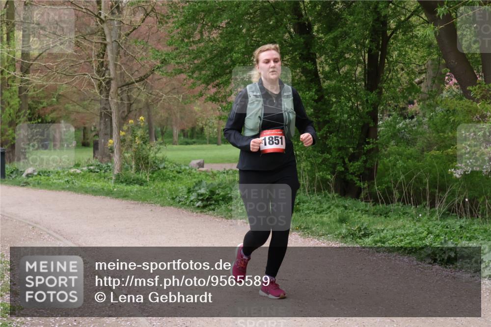 19.04.2026 - Hammer Lauf Lena Gebhardt http://msf.ph/oto/9565589 19.04.2026 10:58:30 Laufen 1851 meine-sportfotos.de