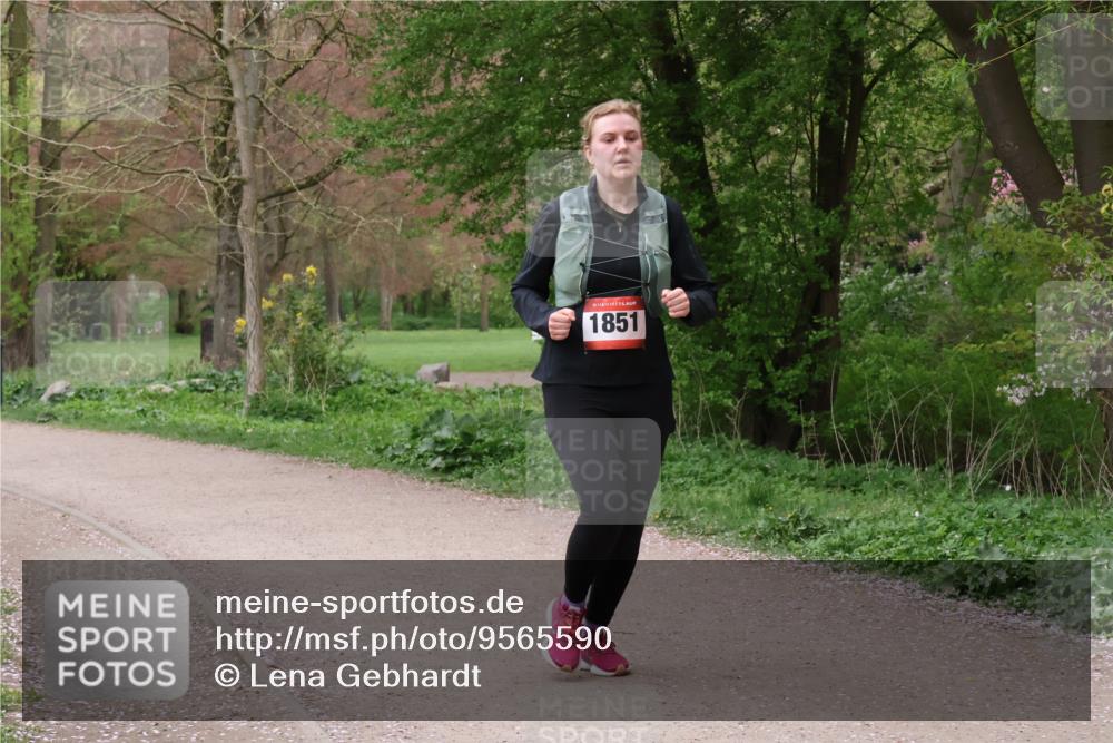 19.04.2026 - Hammer Lauf Lena Gebhardt http://msf.ph/oto/9565590 19.04.2026 10:58:30 Laufen 1851 meine-sportfotos.de