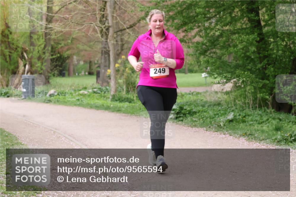 19.04.2026 - Hammer Lauf Lena Gebhardt http://msf.ph/oto/9565594 19.04.2026 10:58:40 Laufen 249 meine-sportfotos.de