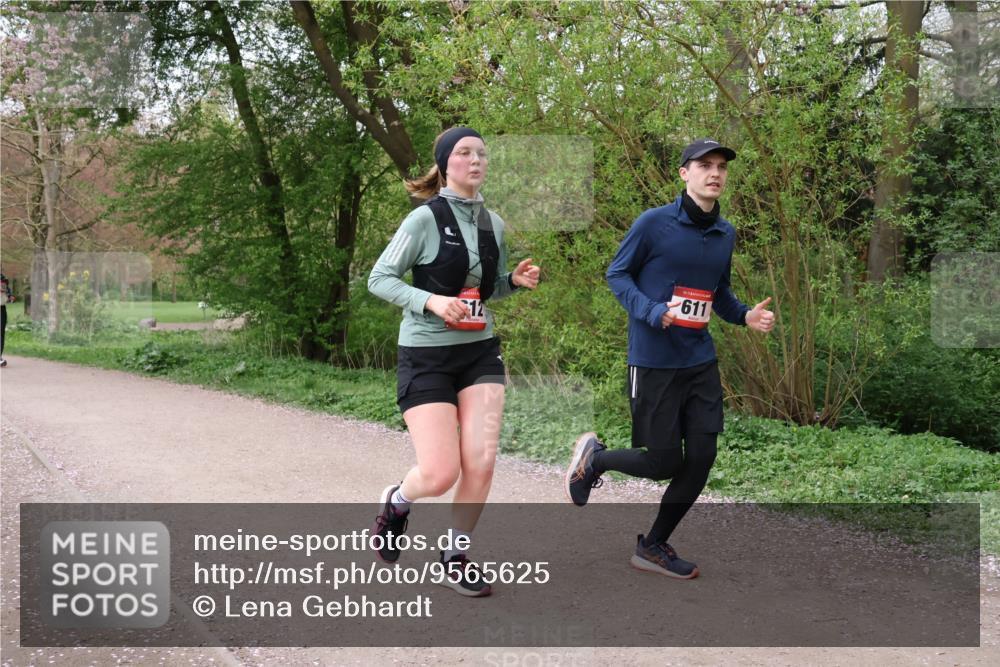 19.04.2026 - Hammer Lauf Lena Gebhardt http://msf.ph/oto/9565625 19.04.2026 10:59:30 Laufen 611, 12 meine-sportfotos.de