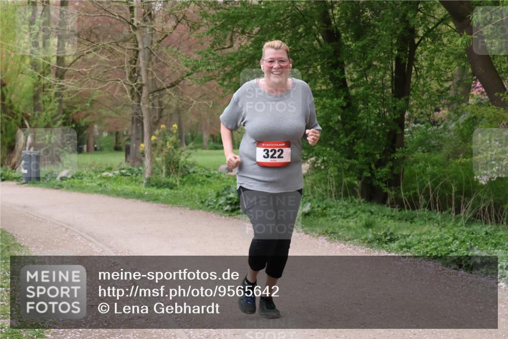 19.04.2026 - Hammer Lauf Lena Gebhardt http://msf.ph/oto/9565642 19.04.2026 11:01:22 Laufen 16, 322 meine-sportfotos.de