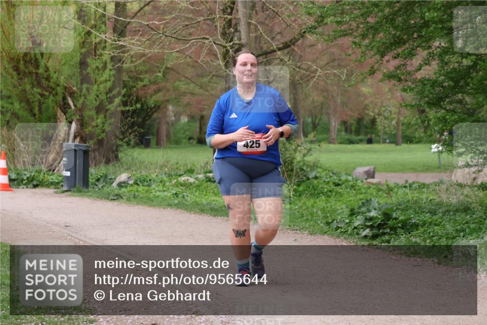 19.04.2026 - Hammer Lauf Lena Gebhardt http://msf.ph/oto/9565644 19.04.2026 11:01:52 Laufen 425 meine-sportfotos.de