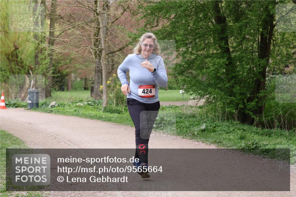 19.04.2026 - Hammer Lauf Lena Gebhardt http://msf.ph/oto/9565664 19.04.2026 11:02:40 Laufen 16, 424 meine-sportfotos.de