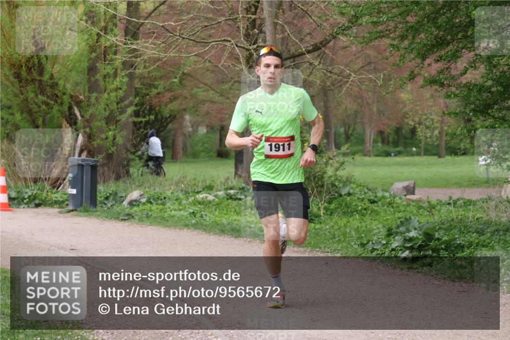 19.04.2026 - Hammer Lauf Lena Gebhardt http://msf.ph/oto/9565672 19.04.2026 11:03:08 Laufen 16, 1911 meine-sportfotos.de