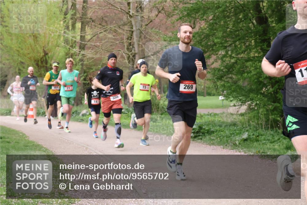 19.04.2026 - Hammer Lauf Lena Gebhardt http://msf.ph/oto/9565702 19.04.2026 11:03:49 Laufen 351, 211, 14, 15, 335, 269, 16, 11 meine-sportfotos.de