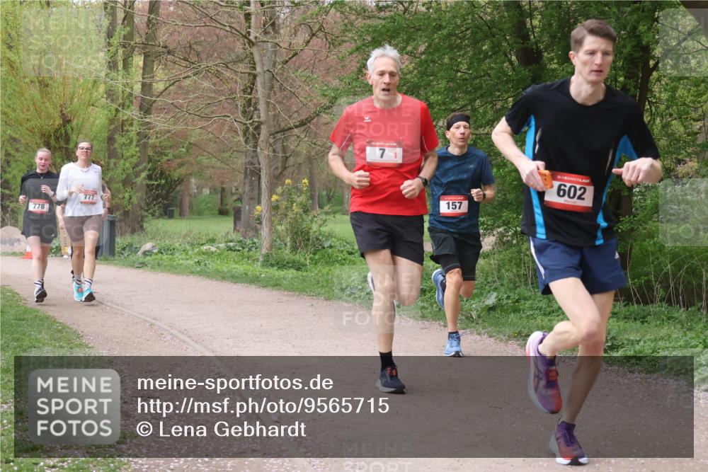 19.04.2026 - Hammer Lauf Lena Gebhardt http://msf.ph/oto/9565715 19.04.2026 11:03:57 Laufen 778, 777, 71, 157, 16, 602 meine-sportfotos.de