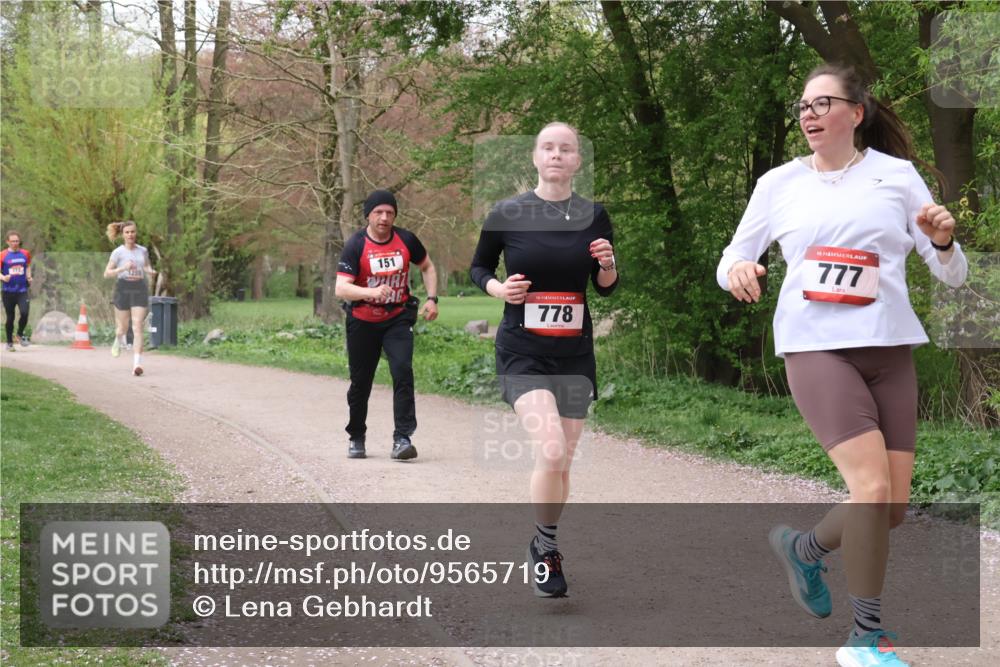 19.04.2026 - Hammer Lauf Lena Gebhardt http://msf.ph/oto/9565719 19.04.2026 11:04:03 Laufen 151, 16, 778, 16, 777 meine-sportfotos.de
