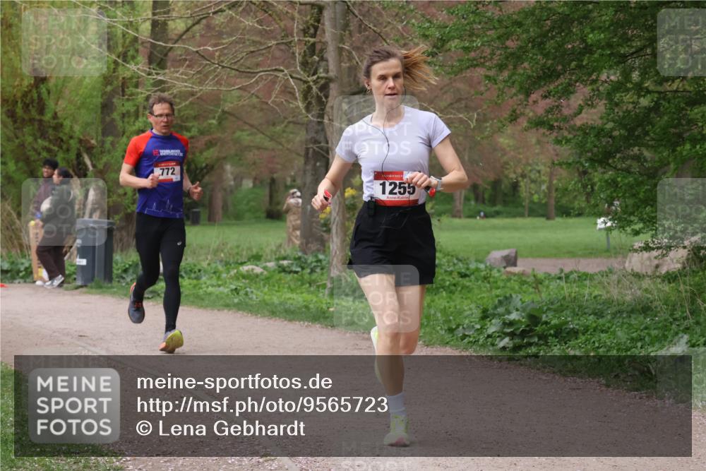 19.04.2026 - Hammer Lauf Lena Gebhardt http://msf.ph/oto/9565723 19.04.2026 11:04:06 Laufen 772, 15, 1255 meine-sportfotos.de