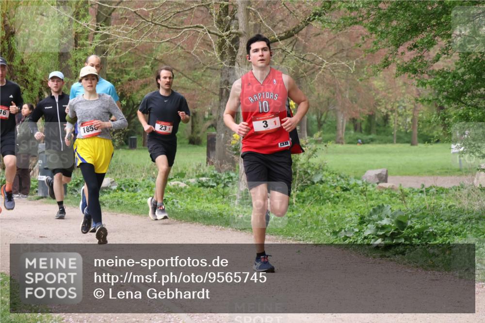 19.04.2026 - Hammer Lauf Lena Gebhardt http://msf.ph/oto/9565745 19.04.2026 11:04:23 Laufen 16, 185, 23, 10, 16, 3, 1 meine-sportfotos.de