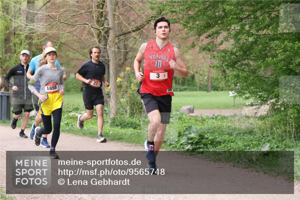 19.04.2026 - Hammer Lauf Lena Gebhardt http://msf.ph/oto/9565748 19.04.2026 11:04:24 Laufen 1858, 231, 10, 16, 3, 1 meine-sportfotos.de