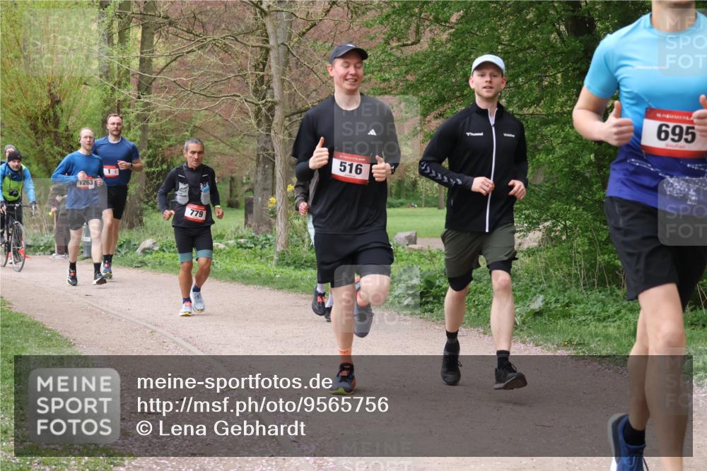 19.04.2026 - Hammer Lauf Lena Gebhardt http://msf.ph/oto/9565756 19.04.2026 11:04:27 Laufen 1263, 779, 516, 16, 695 meine-sportfotos.de