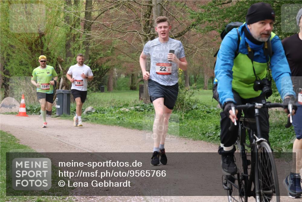 19.04.2026 - Hammer Lauf Lena Gebhardt http://msf.ph/oto/9565766 19.04.2026 11:04:32 Laufen 1841, 18, 16, 221 meine-sportfotos.de