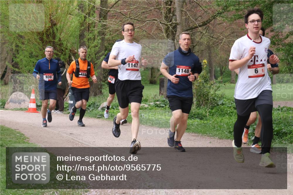 19.04.2026 - Hammer Lauf Lena Gebhardt http://msf.ph/oto/9565775 19.04.2026 11:04:39 Laufen 132, 939, 562, 1147, 1148, 165, 6 meine-sportfotos.de