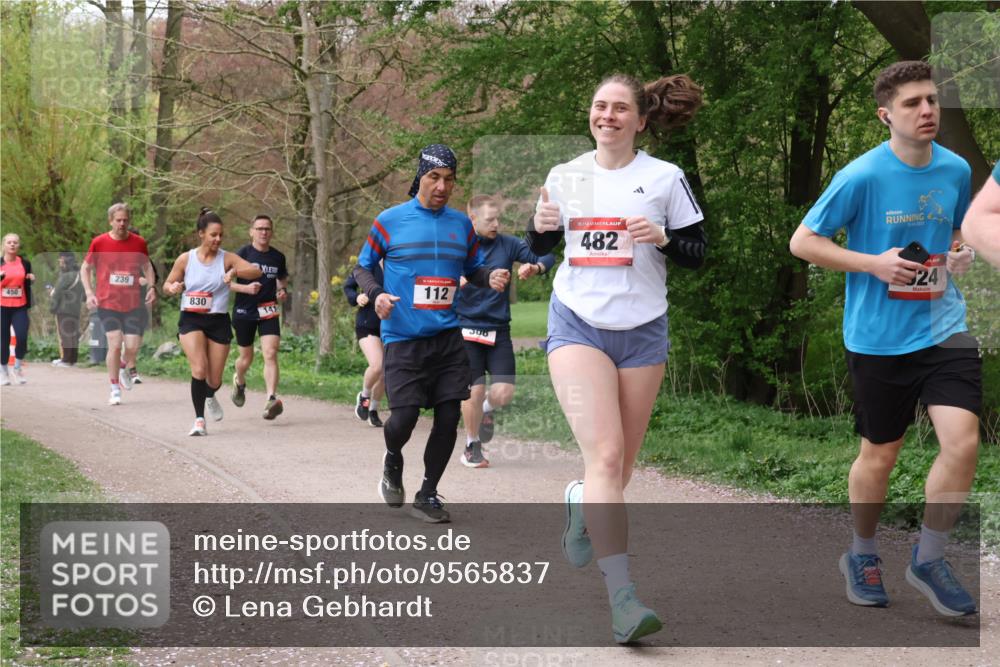 19.04.2026 - Hammer Lauf Lena Gebhardt http://msf.ph/oto/9565837 19.04.2026 11:05:13 Laufen 112, 239, 830, 141, 508, 16, 482, 2021, 24 meine-sportfotos.de