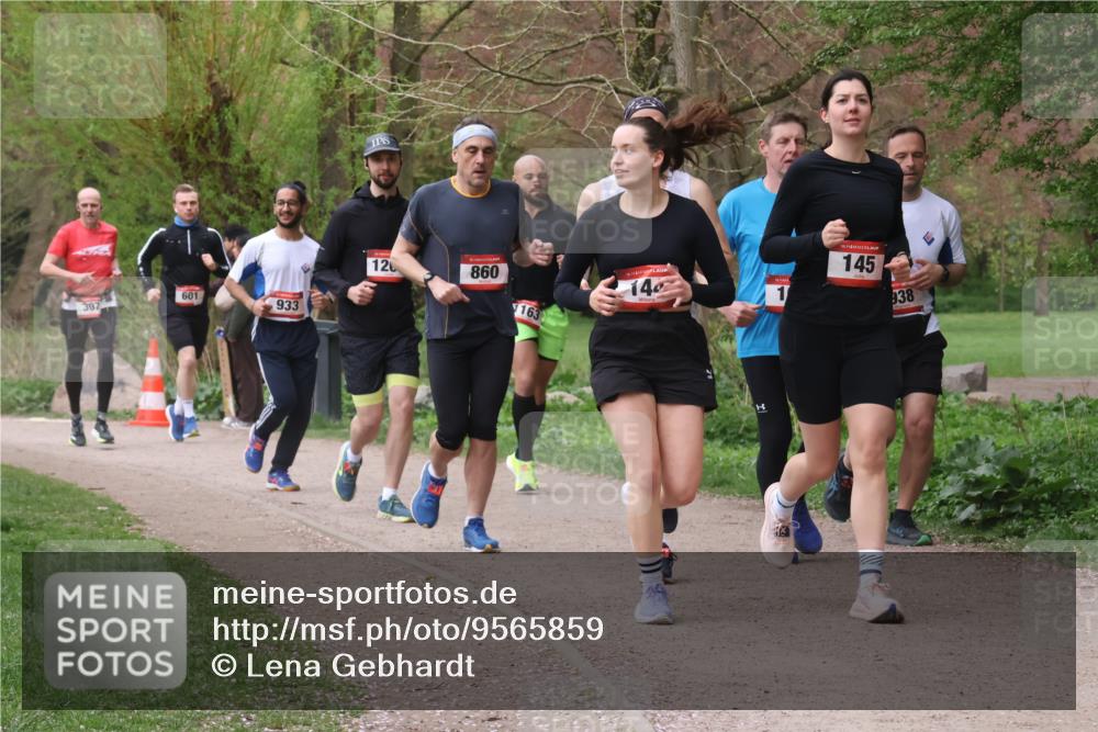 19.04.2026 - Hammer Lauf Lena Gebhardt http://msf.ph/oto/9565859 19.04.2026 11:05:26 Laufen 601, 307, 933, 12, 860, 163, 14, 16, 145, 938, 1 meine-sportfotos.de