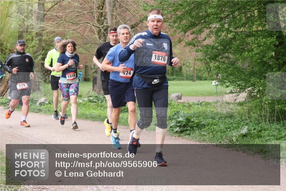 19.04.2026 - Hammer Lauf Lena Gebhardt http://msf.ph/oto/9565906 19.04.2026 11:05:49 Laufen 74, 678, 1919, 1876 meine-sportfotos.de