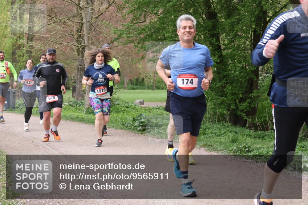 19.04.2026 - Hammer Lauf Lena Gebhardt http://msf.ph/oto/9565911 19.04.2026 11:05:51 Laufen 263, 637, 678, 1919, 16, 174 meine-sportfotos.de