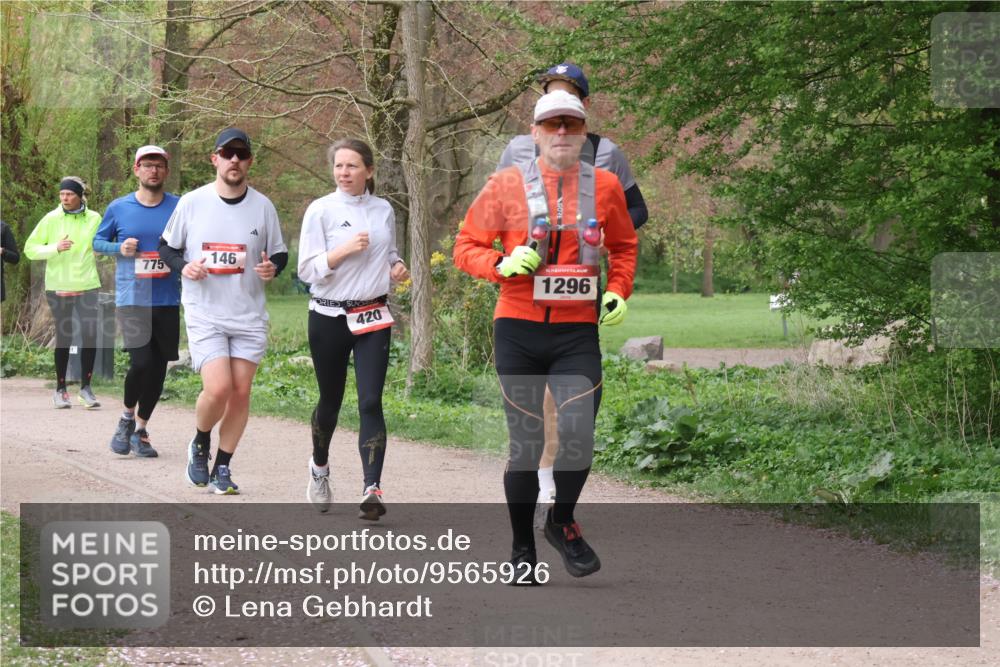 19.04.2026 - Hammer Lauf Lena Gebhardt http://msf.ph/oto/9565926 19.04.2026 11:05:58 Laufen 146, 775, 420, 1296 meine-sportfotos.de