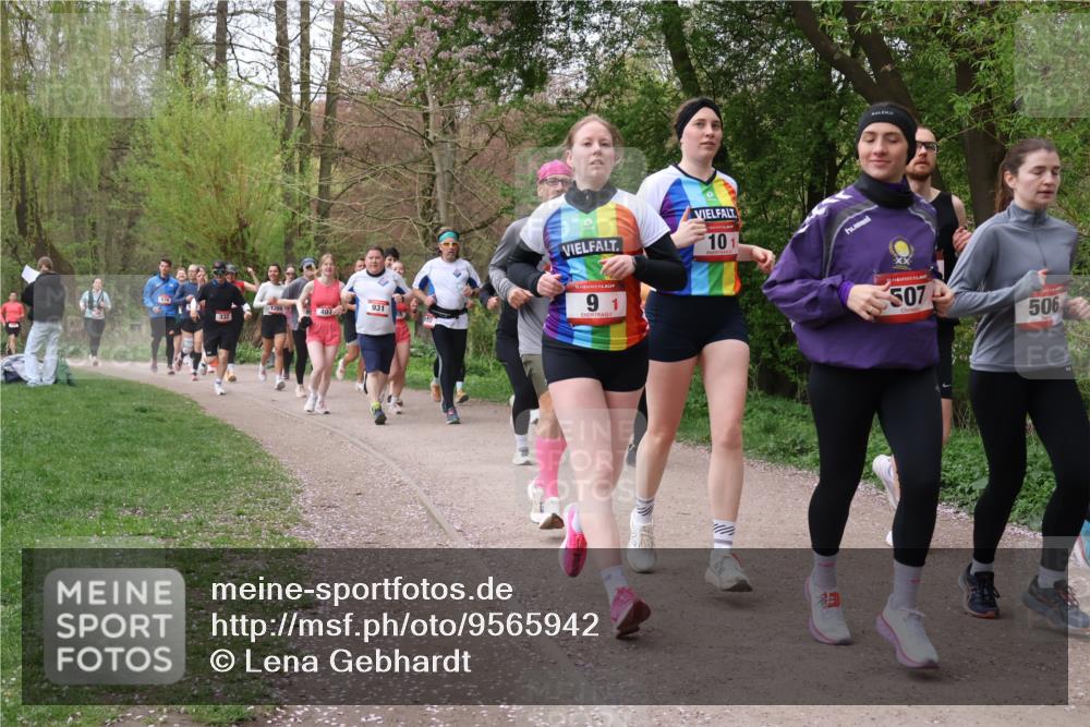 19.04.2026 - Hammer Lauf Lena Gebhardt http://msf.ph/oto/9565942 19.04.2026 11:06:07 Laufen 1269, 931, 333, 101, 40, 91, 507, 506 meine-sportfotos.de