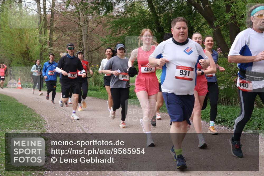 19.04.2026 - Hammer Lauf Lena Gebhardt http://msf.ph/oto/9565954 19.04.2026 11:06:11 Laufen 951, 674, 333, 407, 16, 931, 40 meine-sportfotos.de