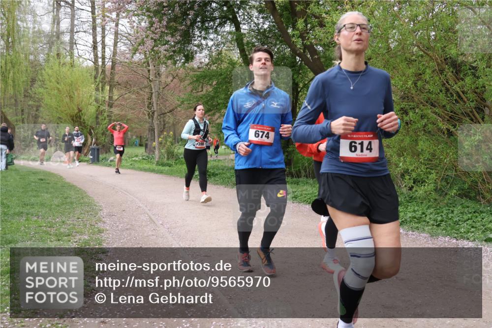 19.04.2026 - Hammer Lauf Lena Gebhardt http://msf.ph/oto/9565970 19.04.2026 11:06:15 Laufen 398, 674, 16, 614 meine-sportfotos.de