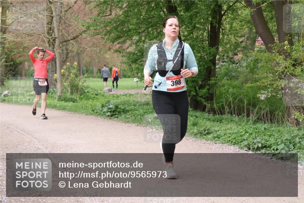 19.04.2026 - Hammer Lauf Lena Gebhardt http://msf.ph/oto/9565973 19.04.2026 11:06:16 Laufen 537, 16, 398 meine-sportfotos.de