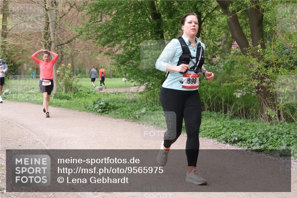 19.04.2026 - Hammer Lauf Lena Gebhardt http://msf.ph/oto/9565975 19.04.2026 11:06:16 Laufen 537, 16, 398 meine-sportfotos.de