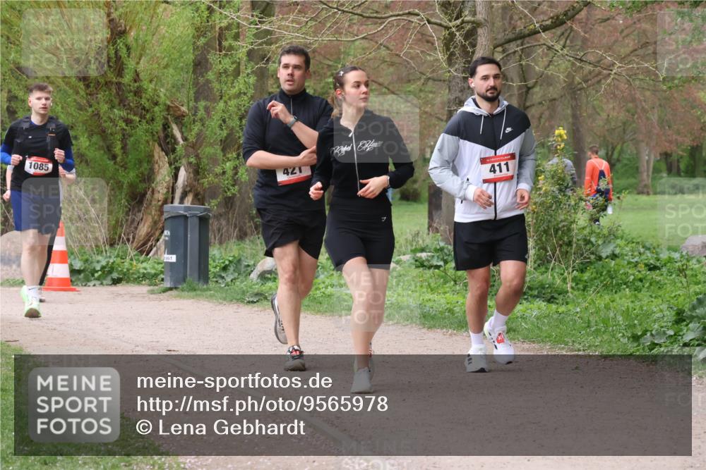 19.04.2026 - Hammer Lauf Lena Gebhardt http://msf.ph/oto/9565978 19.04.2026 11:06:19 Laufen 1085, 421, 411 meine-sportfotos.de