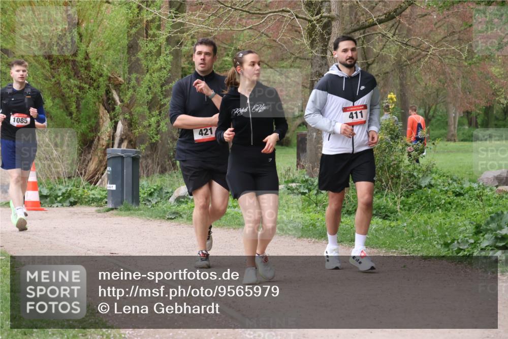 19.04.2026 - Hammer Lauf Lena Gebhardt http://msf.ph/oto/9565979 19.04.2026 11:06:19 Laufen 1085, 421, 411 meine-sportfotos.de