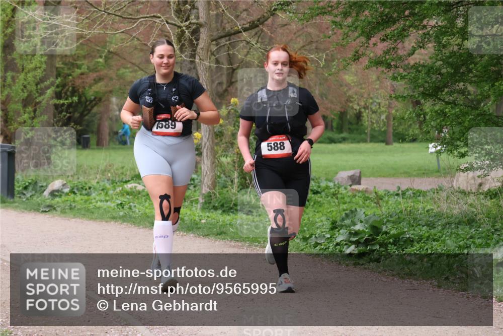 19.04.2026 - Hammer Lauf Lena Gebhardt http://msf.ph/oto/9565995 19.04.2026 11:06:53 Laufen 16, 1589, 588 meine-sportfotos.de