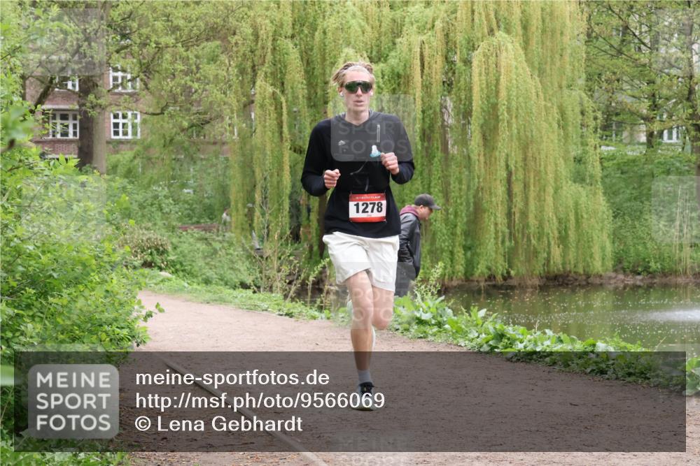 19.04.2026 - Hammer Lauf Lena Gebhardt http://msf.ph/oto/9566069 19.04.2026 11:25:14 Laufen 16, 1278 meine-sportfotos.de