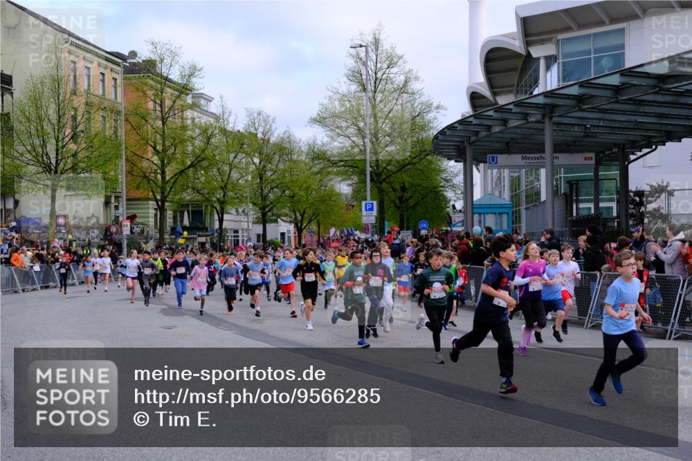 25.04.2026 - Das Zehntel Tim E. http://msf.ph/oto/9566285 25.04.2026 08:30:54 Ziel  meine-sportfotos.de