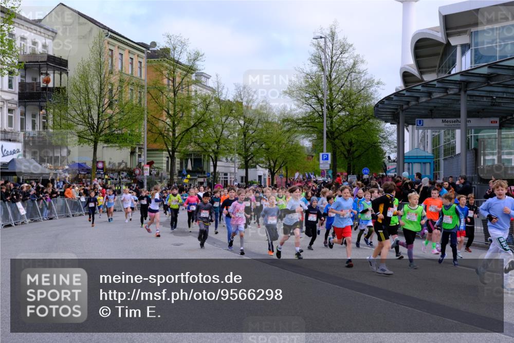 25.04.2026 - Das Zehntel Tim E. http://msf.ph/oto/9566298 25.04.2026 08:30:56 Ziel  meine-sportfotos.de