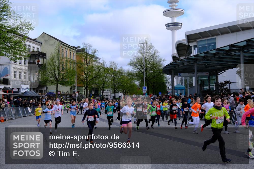 25.04.2026 - Das Zehntel Tim E. http://msf.ph/oto/9566314 25.04.2026 08:31:01 Ziel  meine-sportfotos.de